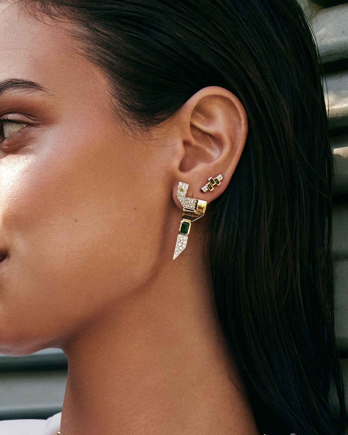 Era Emerald Earrings