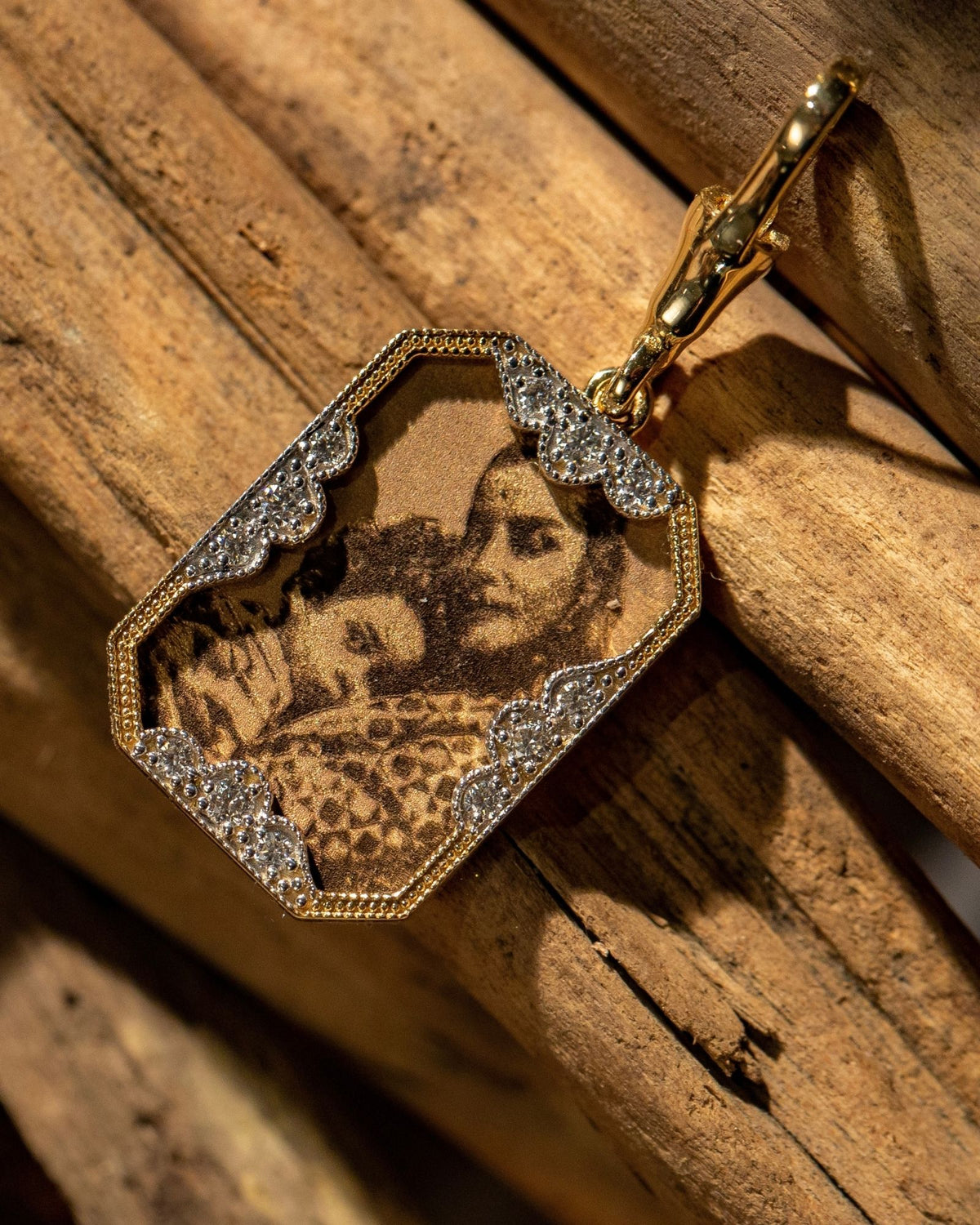 Instant Memories Recta Photo Engraved Pendant