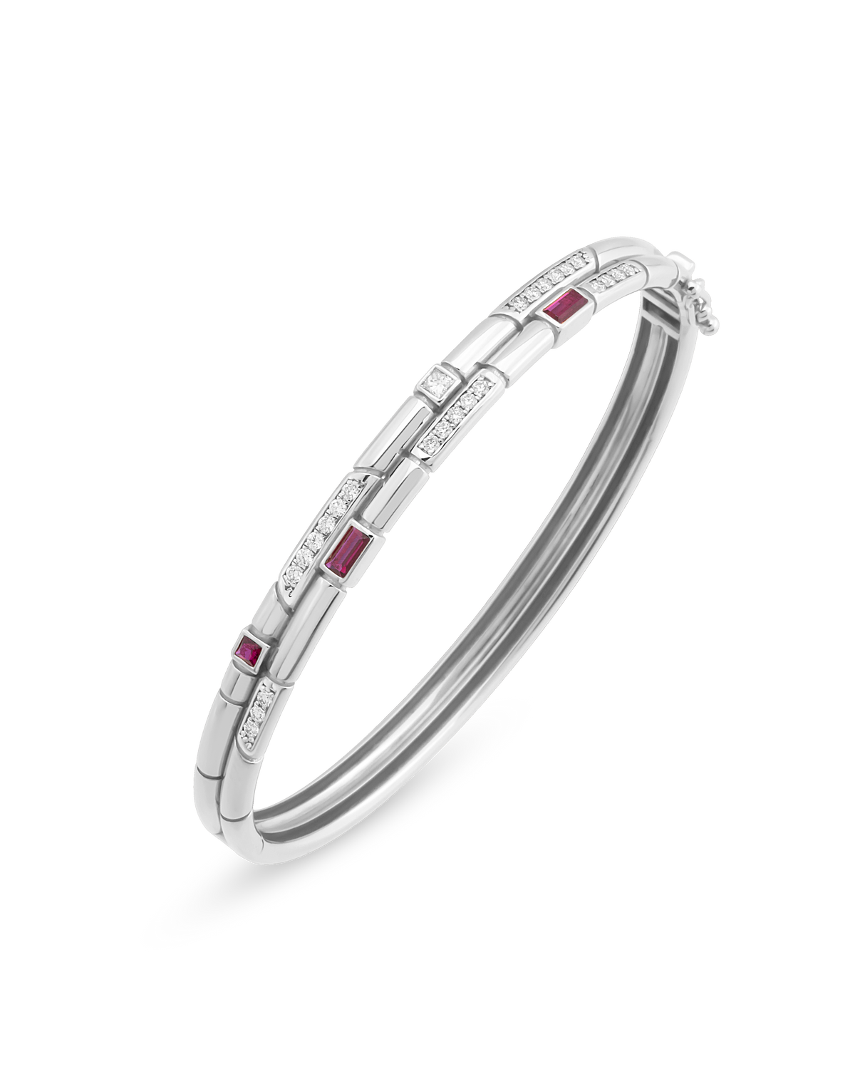 Daria Bangle