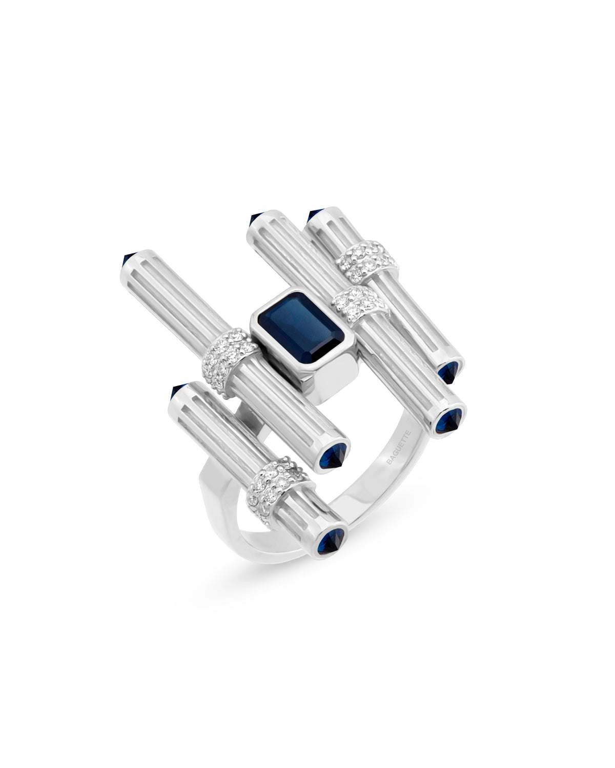Gloria Ligna Ring