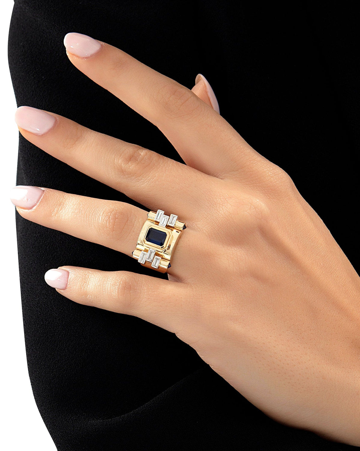 Greta Ring