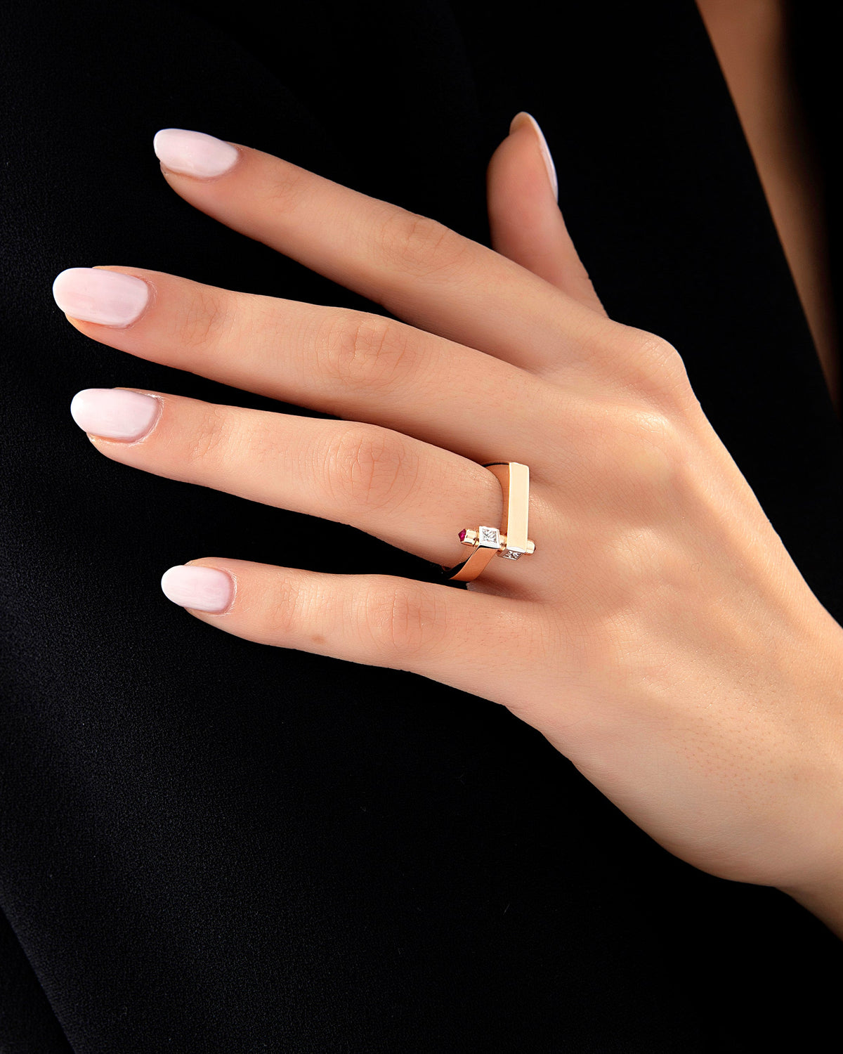 Sia Ligna Solid Ring