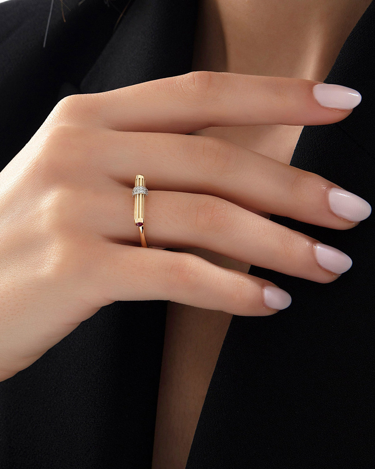 Gloria Ligna Petit Ring