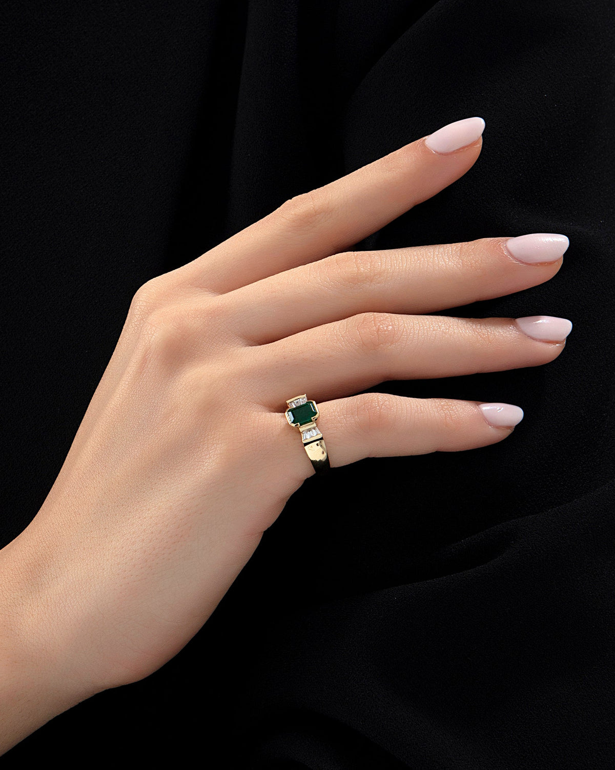 Janet Emerald Ring