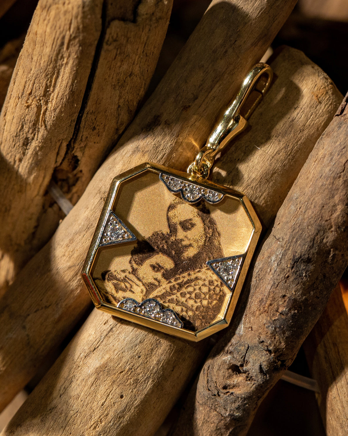 Instant Memories Tetra Photo Engraved Pendant