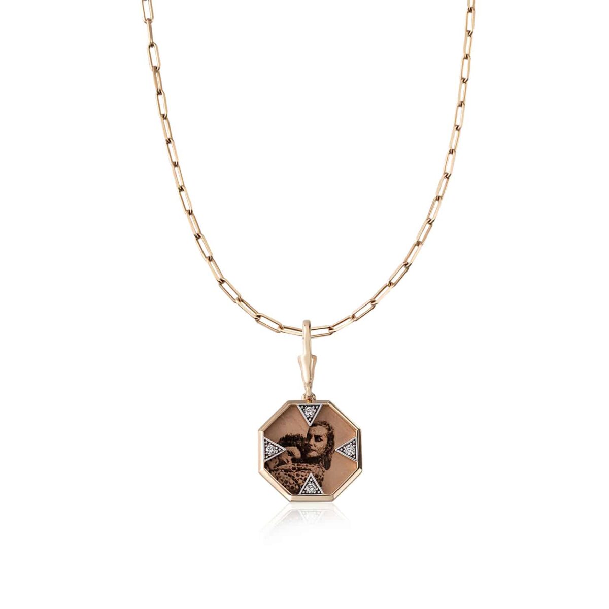 Instant Memories Octagonal Necklace With Link Chain