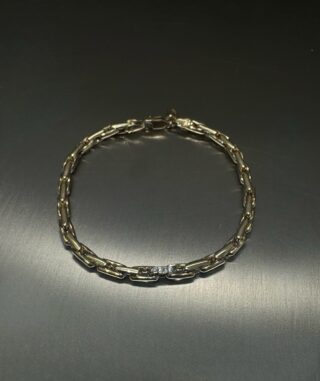 Bevolution Bracelet