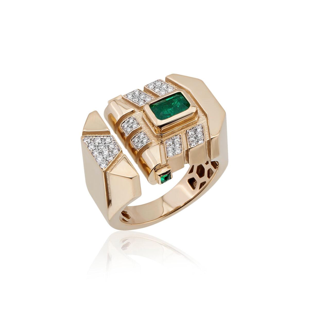 Era Curved Ring - Emerald