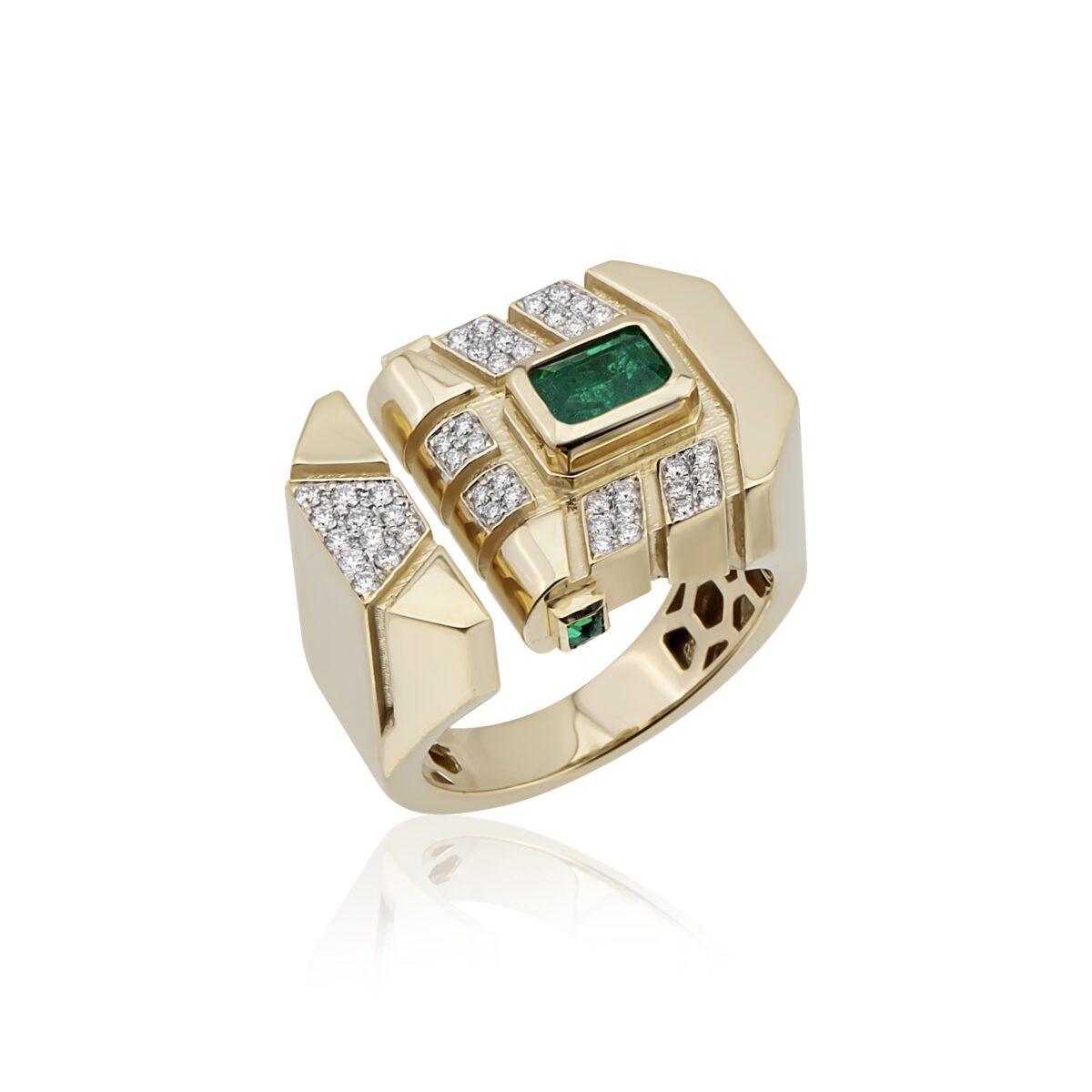 Era Curved Ring - Emerald